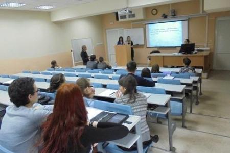 Иркутск. С участием губернатора-коммуниста Сергея Левченко состоялась 16-я молодёжная научно-практическая конференция