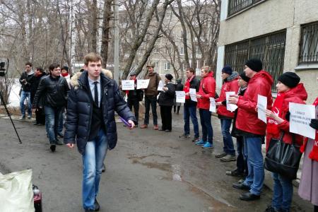 «Хроника полицейского произвола». Репортаж о незаконном задержании коммунистов в городе Екатеринбурге
