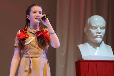 Республика Бурятия. В Улан-Удэ прошел поэтический конкурс, посвящённый 146-летию со дня рождения В.И. Ленина