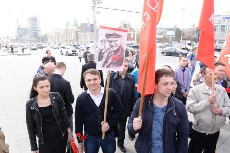 Новосибирские коммунисты отпраздновали 146-летие Владимира Ильича Ленина
