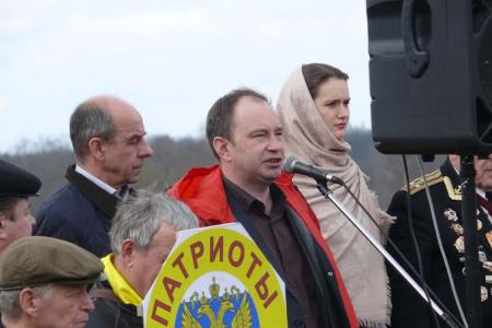 Дорогами Победы. В Ленинградской области состоялся праздничный автопробег в преддверии 9 Мая