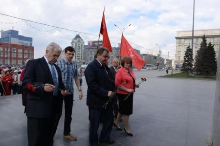 Новосибирские коммунисты отпраздновали 146-летие Владимира Ильича Ленина