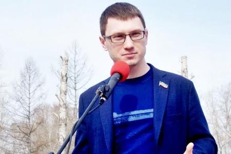Татарстан, Казань. В парке Тинчурина прошёл митинг обманутых дольщиков