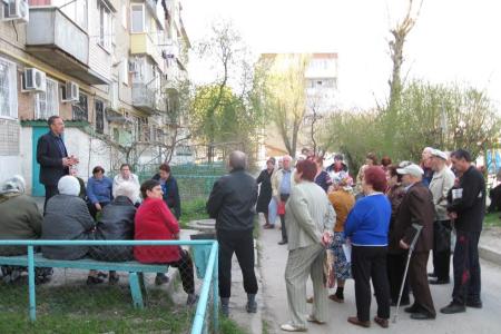 Жители Дона встретились с депутатом-коммунистом Владимиром Бессоновым