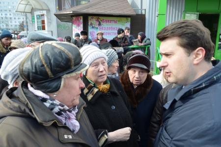 Олег Лебедев провел очередную массовую встречу с жителями города Тулы