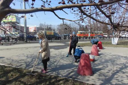Алтайский край. Коммунисты города Барнаула провели Ленинский субботник