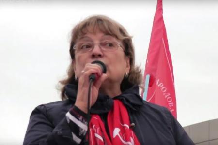 В Балаково прошел общегородской митинг КПРФ, посвященный социально-экономическим проблемам Саратовской области