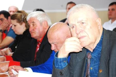 Виктор Гончаров: Ряды молодых ставропольских коммунистов и сторонников КПРФ пополняются! 