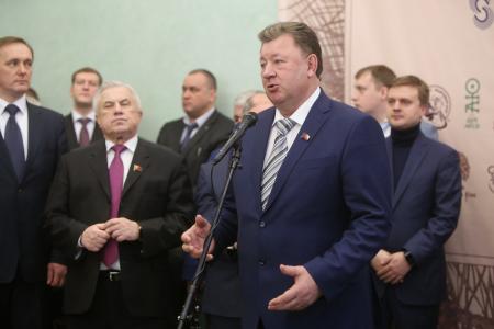 В.И. Кашин выступил в Госдуме на открытии выставки «Дикоросы - национальный экологический ресурс России. История, география, экономика»