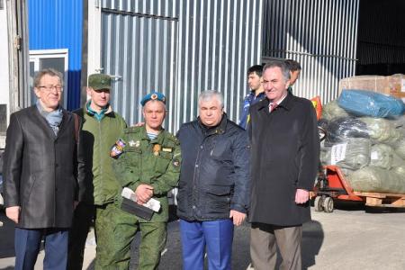 Коммунисты отправили 53-й гуманитарный конвой на Донбасс