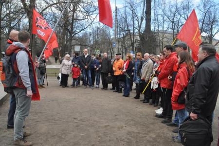 «Кровь от крови рабочего класса!». Комсомольцы и коммунисты Санкт-Петербурга почтили память героя-антифашиста Эрнста Тельмана