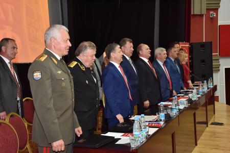 В Подмосковье завершил работу II Всероссийский Съезд депутатов коммунистов и сторонников КПРФ