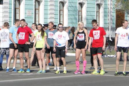 Амурская область. Благовещенский Спортклуб КПРФ в День Победы принял участие в легкоатлетической эстафете