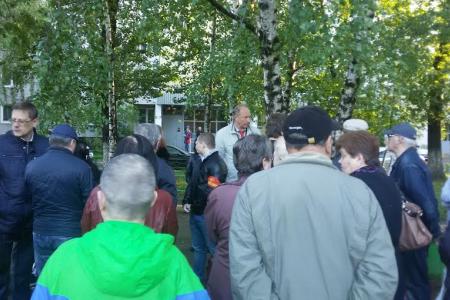 Москва. Помощники депутата Рашкина пострадали от рук провокаторов