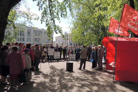 В Кинешме Ивановской области прошел митинг против ОСАГО