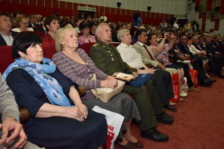 В Подмосковье завершил работу II Всероссийский Съезд депутатов коммунистов и сторонников КПРФ
