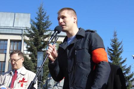 Алтайский край. Барнаульские коммунисты провели первомайскую демонстрацию и митинг