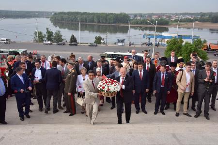 Дружба и братство народов — залог возрождения России