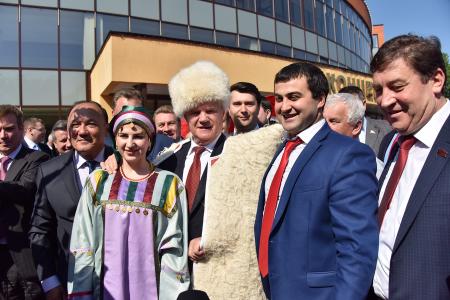 В Подмосковье завершил работу II Всероссийский Съезд депутатов коммунистов и сторонников КПРФ