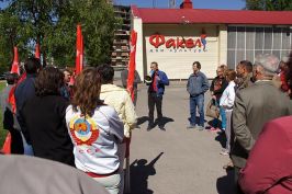 Ростовская область. Депутат-коммунист Владимир Бессонов принял участие в автопробеге