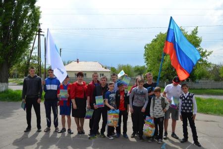 Ямальские коммунисты поздравили ветеранов Луганщины с Днем Победы