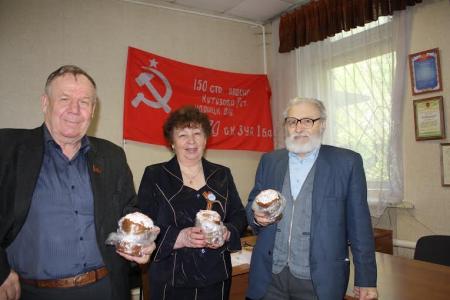 Воронежская область. Сергей Гаврилов провел благотворительную акцию накануне Дня Победы