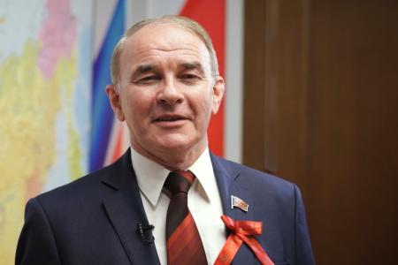 Вячеслав Тетёкин: Цвет победы – красный!
