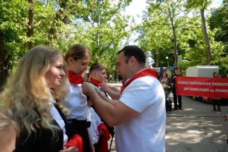 Севастопольская пионерская организация пополнилась новыми ребятами