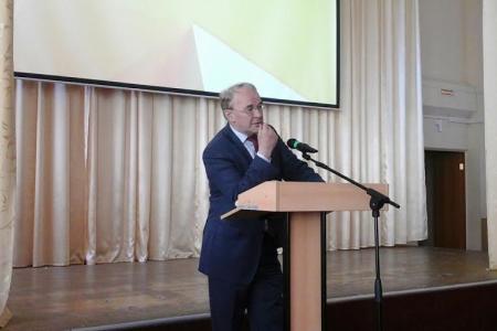 Ямало-Ненецкий АО. Депутаты-коммунисты провели парламентский урок в школе Ноябрьска