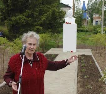 В посёлке Пречистое Ярославской области торжественно был открыт памятник В.И. Ленину