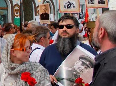 Ярославцы в "Бессмертном полку" пронесли портреты героев пионеров и комсомольцев