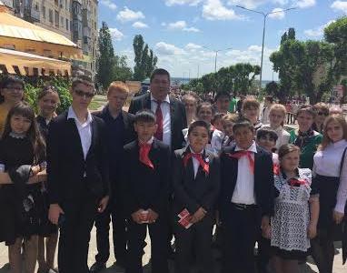 Волгоградская область. Депутат-коммунист Е.И. Шаманаев принял участие в праздновании 100-летнего юбилея Алексея Петровича Маресьева