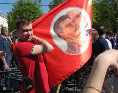Калуга. Память о Великой Победе священна!