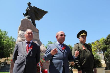 Коммунисты Азербайджана отпраздновали День Победы