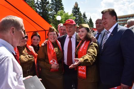 В Подмосковье завершил работу II Всероссийский Съезд депутатов коммунистов и сторонников КПРФ