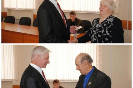 Депутат-коммунист Николай Рябов провел торжественную встречу с "Детьми войны" Сосновского района Нижегородской области