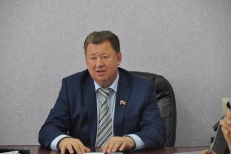 "КПРФ - единственная конструктивная политическая сила". В.И. Кашин совершил рабочие поездки в Чеховский и Серпуховские районы Московской области. Видео
