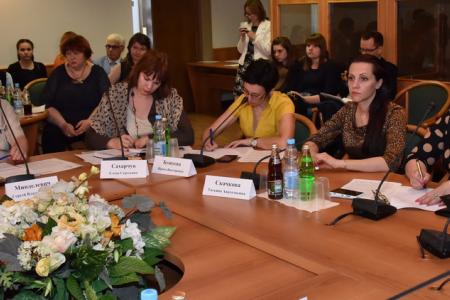 Коммунисты в Госдуме провели круглый стол о проблемах и перспективах подготовки кадров в сфере туризма