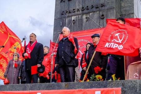 Красный Первомай в Красноярске