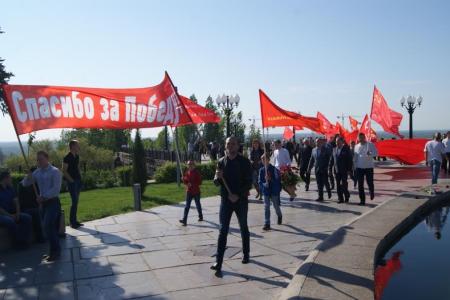 В День Победы сталинградские коммунисты почтили память героев Великой Отечественной войны