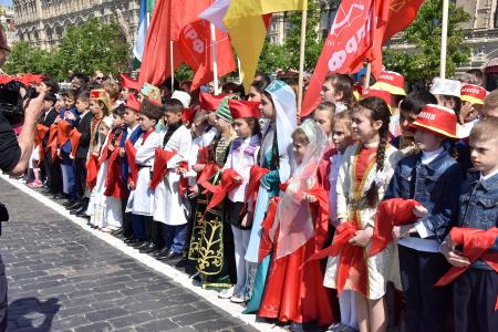 Г.А. Зюганов: «В добрый путь, мои юные друзья!»