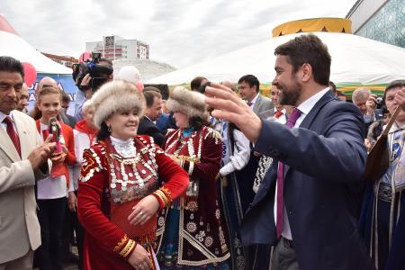 Дружба и братство народов — залог возрождения России