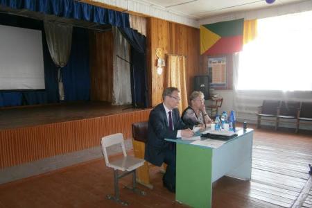 В.Г. Поздняков встретился с педагогами городского поселения Новокручининское Читинского района Забайкальского края