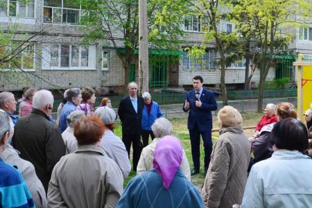Депутат-коммунист Олег Лебедев встречается с жителями Тульской области