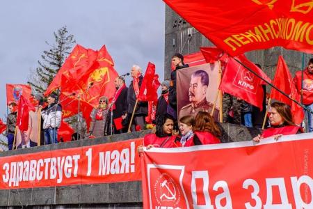 Красный Первомай в Красноярске