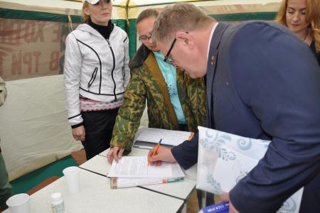 "КПРФ - единственная конструктивная политическая сила". В.И. Кашин совершил рабочие поездки в Чеховский и Серпуховские районы Московской области. Видео