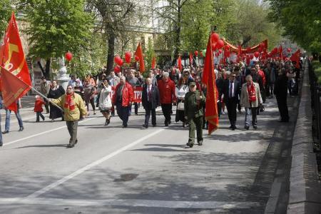 В Воронеже состоялись первомайская демонстрация и митинг КПРФ