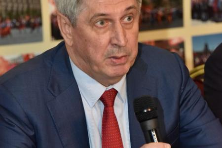 В Подмосковье завершил работу II Всероссийский Съезд депутатов коммунистов и сторонников КПРФ