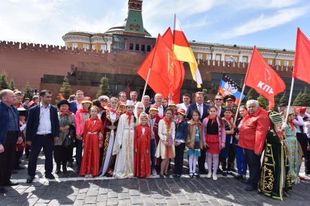 Г.А. Зюганов: «В добрый путь, мои юные друзья!»