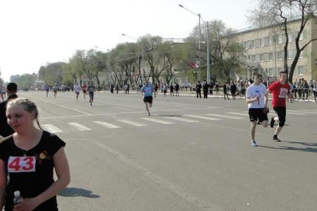 Амурская область. Благовещенский Спортклуб КПРФ в День Победы принял участие в легкоатлетической эстафете